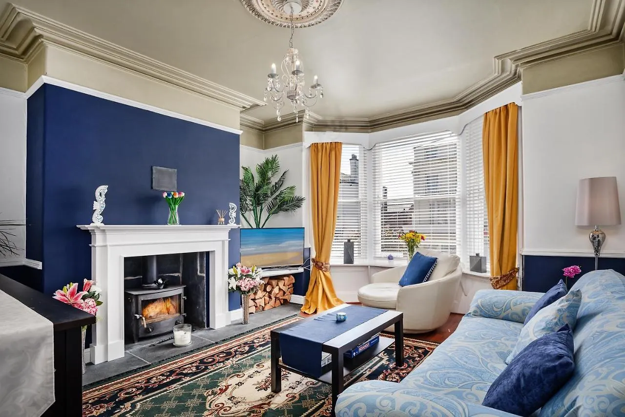 Glenholme Guest House Scarborough