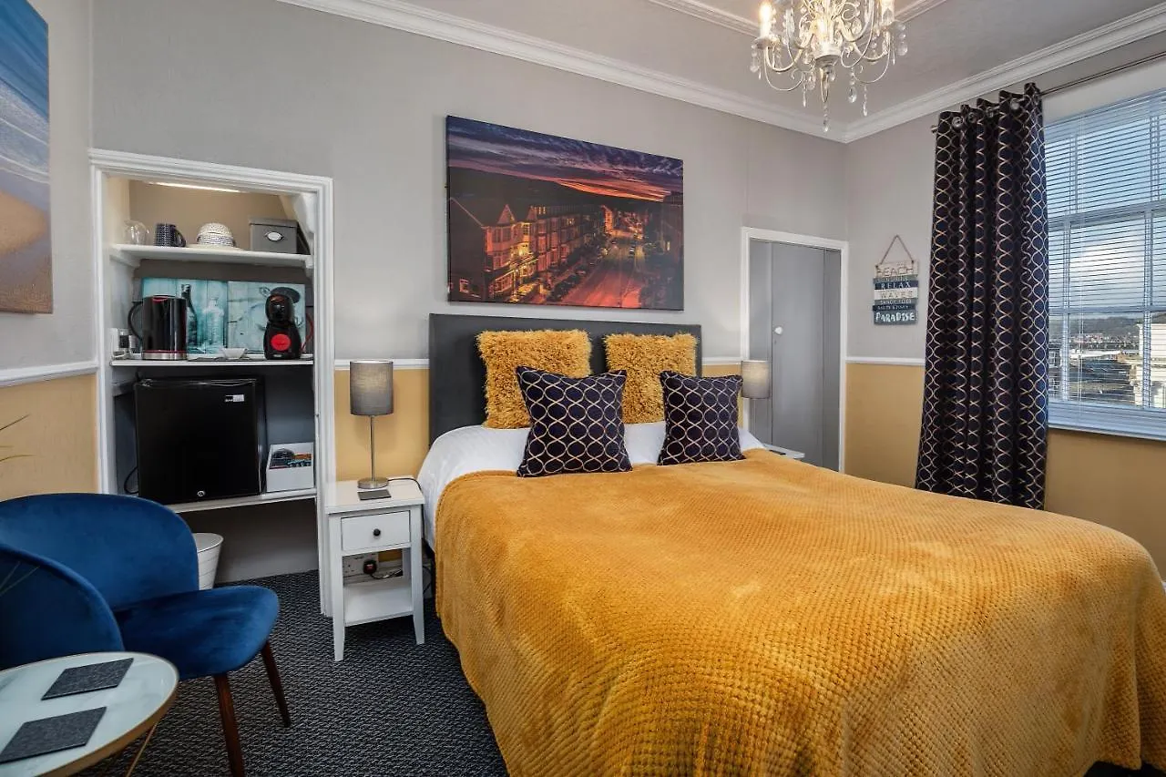 Glenholme Guest House Scarborough